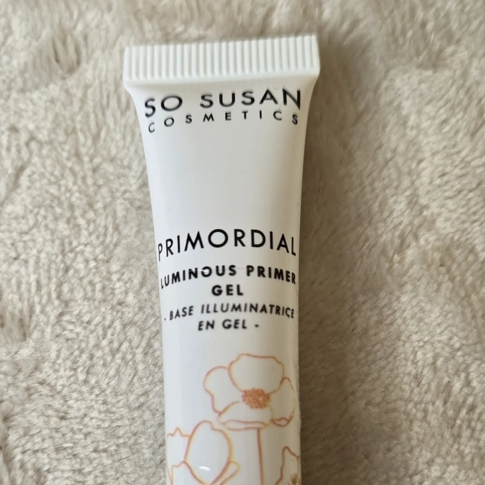 So Susan Cosmetics Primordial Luminous Primer Gel